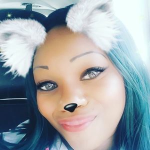 Meet your Posher, Mina